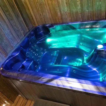 Bådhotel Bateau Voilier Insolite Avec Jacuzzi Privatif *