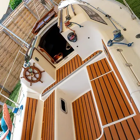 Bateau Voilier Insolite Avec Jacuzzi Privatif La Teste-de-Buch