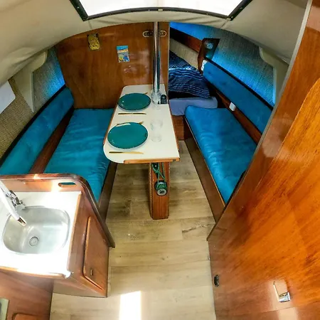 Bateau Voilier Insolite Avec Jacuzzi Privatif *